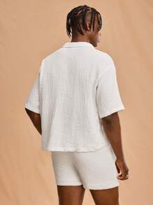 Forever 21 Herren Einfarbiges Kurzarm Hemd und Shorts Set - Weiss - Übersicht 2