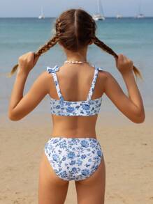 SHEIN Tween Girl Retro Blue & White Floral Print Bikini Set, Cute Bow Splice Beach Swimwear, Suitable For Summer Beach Holiday Swimming