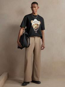 AKNOTIC Business Casual 男士黑色针织卡通熊印花贴身圆领休闲 T 恤，适合春夏季日常和派对穿着 - 黑色 - 查看 3