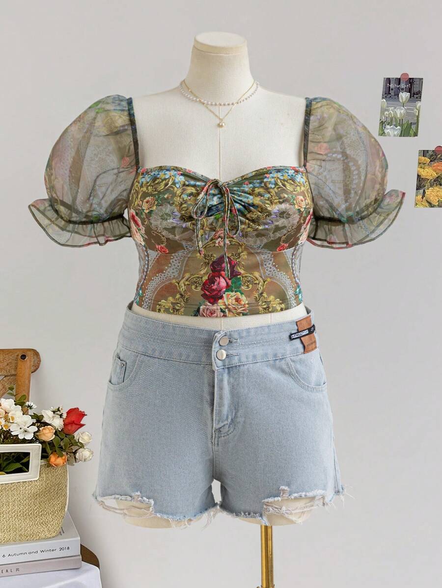 SHEIN WYWH Áo crop top tay ngắn in họa tiết lãng mạn cổ điển cỡ lớn cho nữ, dành cho kỳ nghỉ xuân - Nhiều màu - Xem 1