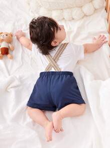 SHEIN 2 Stücke Set für Neugeborene, Jungen, entzückendes Sommer-Set mit weißem Hemd und Hosenträger-Shorts, geeignet für Geburtstagspartys, formelle Anlässe, Hochzeiten, Babypartys und die Feier des 1. Geburtstags - Verschiedenfarbig - Übersicht 2