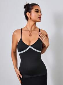 Chiquease Contrast Color Lace V-Neck Adjustable Strap Ladies Camisole - Black - View 4