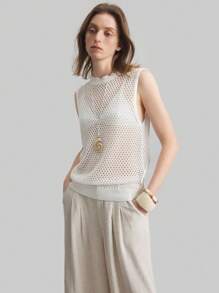 Ontre Vintage Boho Style Women Sleeveless Hollow-Out Crew Neck Knit Top, Solid Color