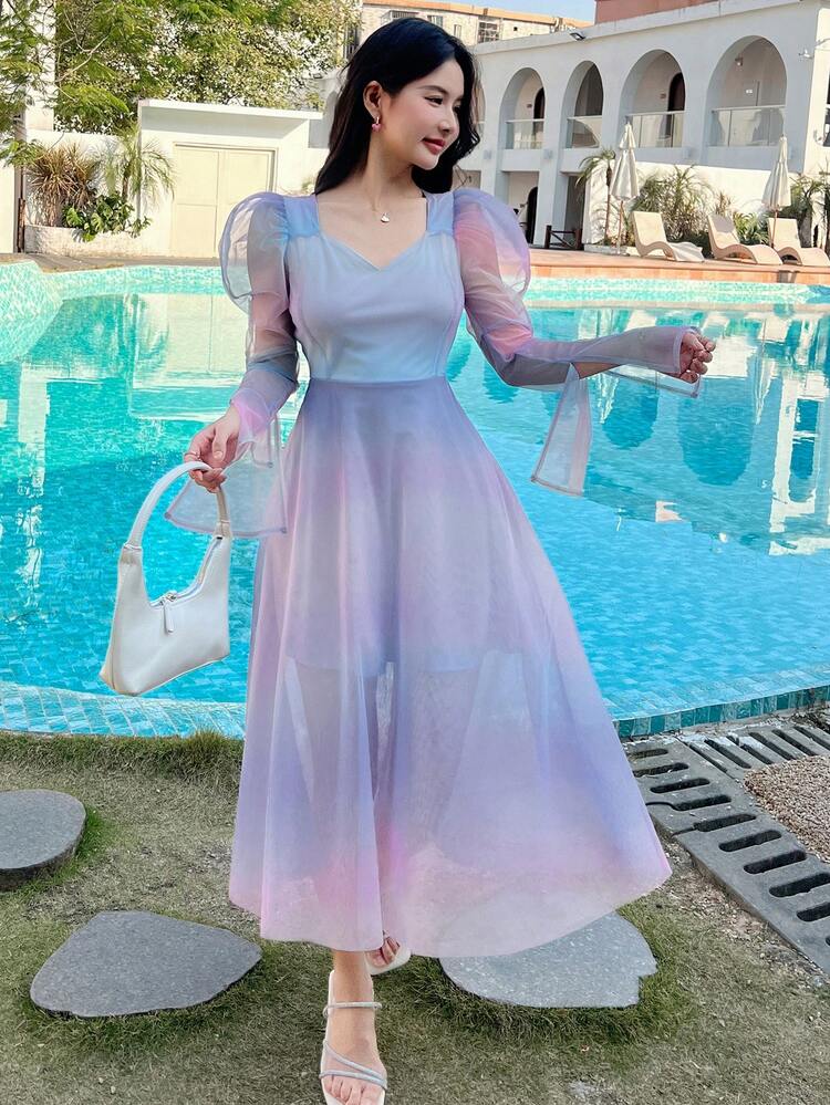 Novo Lançamento de Primavera Vestido de Alça Transparente com Cintura Marcada, Vestido Longo de Praia Degradê Ombré para Mulheres, Vestido Longo de Manga Comprida Vestido Longo Maxi para o Outono