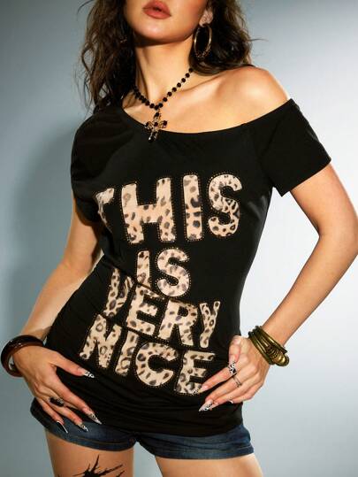 Hippie T-shirt ample à manches courtes avec imprimé léopard délavé, strass et style subculture grunge Y2K