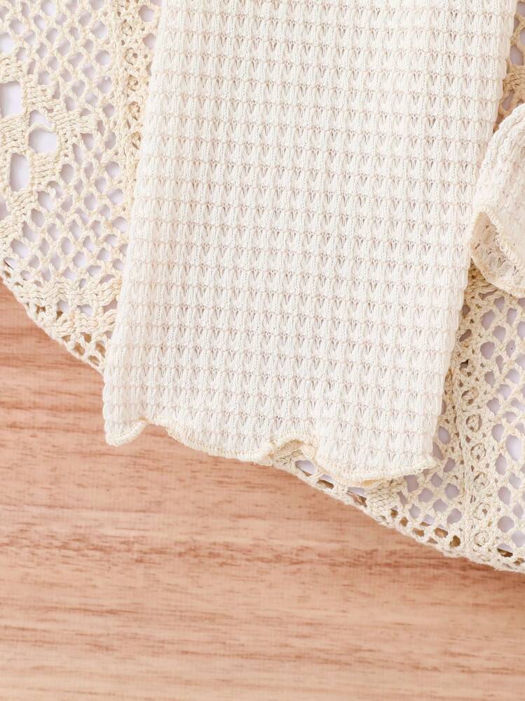 SHEIN Vintaside Kids 2pcs Cute Baby Girl Set,White Summer Vacation Outfit,Crochet Knit Ruffled Collar Button Top & Loose Wide Leg Pants,1 Year Old Minimalist Elegant Suit - Apricot - View 3
