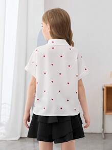 SHEIN Tween-Mädchen Lockere weiße Kurzarmbluse mit Herz-Print, geeignet für Frühling/Sommer, Frühlingsausflug, Country-Style, Tee im Garten, Lässig ausflüge, Valentinstag, passende Outfits für Mama und mich