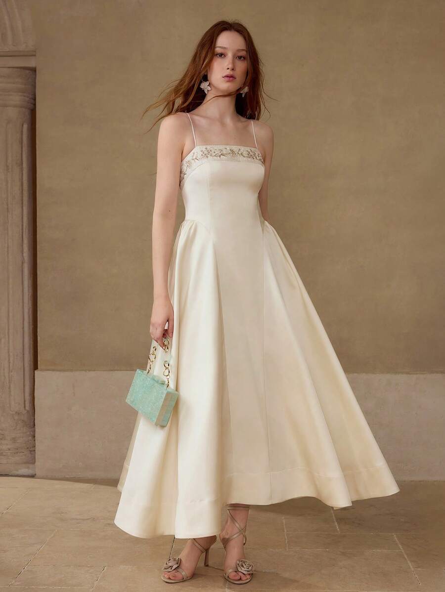 MOTF PREMIUM VESTIDO CON CREMALLERA Y BORDADO FLORAL - Albaricoque - Ver 1