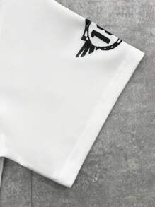 SHEIN Teen Boys Casual Short Sleeve Polo T-Shirt, Color Block Black & White, Racing Car English Print, Sports & Street Fashion, Punk Rock, School Uniform, Suitable For Spring & Summer Occasions, Parties, Festivals