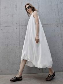 Ontre Bohemian Style Casual Simple U-Neck Floral Puff Backless Mini Dress, Vacation/Leisure - White - View 2