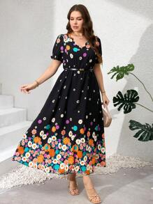 SHEIN Clasi Plus Size Women's Contrast Lace Short Sleeve Graphic Print Holiday Dress, Romantic Dress, Elegant Dress, Women's Spring Clothing, Bohemian Dress