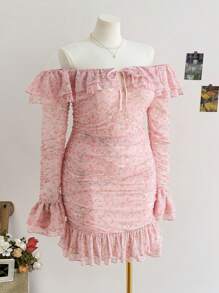 Soleia فستان صيفي صغير للسيدات السمينات من القماش المطبع الوردي الرومانسي الشبكي مع كشكشة على الأكتاف، مناسب لرحلات الشاطئ والمنتجعات