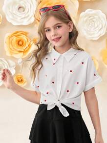 SHEIN Tween-Mädchen Lockere weiße Kurzarmbluse mit Herz-Print, geeignet für Frühling/Sommer, Frühlingsausflug, Country-Style, Tee im Garten, Lässig ausflüge, Valentinstag, passende Outfits für Mama und mich