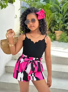 SHEIN Tween 女童夏季休闲度假花瓣花卉拼接色块印花连体短裤，适合夏季、度假、海滩 - 黑色 - 查看 1