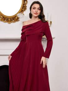 Modelyn Oblique Collar, Pleated Hem Patchwork Long Sleeve Women Long Dress Fall Cloth For Women - Burgundy - View 3
