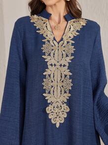 Al Najma 立领刺绣花卉优雅连衣裙，阿拉伯连衣裙，端庄 - 寶藍色 - 查看 3