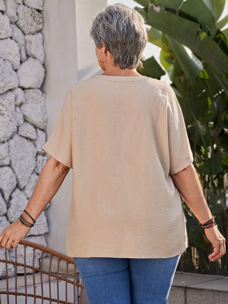 Plus Size Women Notch Neck Batwing Short Sleeve Casual Blouse Spring For Women Elegant