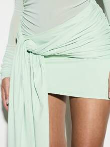 KIZN Chân váy mini xếp nếp có chi tiết nhún ở hông, trang phục dự tiệc tối thanh lịch, bộ sưu tập thời trang xuân hè cho câu lạc bộ - màu xanh lá - Xem 5