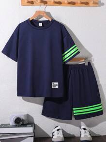 SHEIN Leap Crew 2pcs Tween Boy Casual Sports Matching Set - Comfortable Crew Neck T-Shirt And Shorts, Suitable For Commuting, School, Daily Casual, Vacation, Sports, Spring/Summer - Navy Blue - View 2