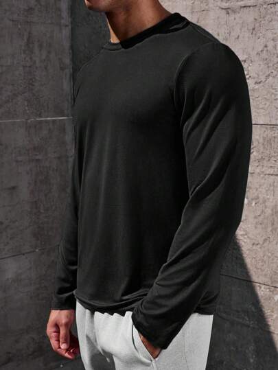 Manfinity Homme Men's Simple Long Sleeve Black T-Shirt, Fall