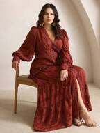 مقاسات كبيرة