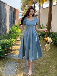 DAZY 女士方领短款泡泡袖牛仔连衣裙 - 淺色水洗藍 - 查看 6