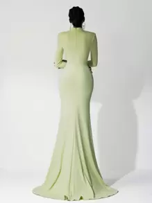 Elitara 极简主义绿色水钻和人造珍珠褶皱美人鱼长裙，婚礼宾客礼服，适合晚会、正式晚宴和庆典，派对礼服，礼服 - 綠色 - 查看 7