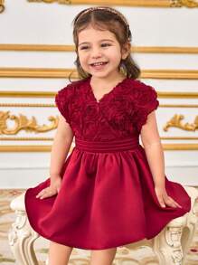 SHEIN Vestido de corta manga, cuello en V y longitud media con diseño elegante, entallado y retro para niña bebé - Rojo - Ver 5