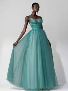 SHEIN Belle Elegante vestido de noche de tul verde bosque con escote con profunda abertura en V, detalles de lujo con cuentas y bajo asimétrico, con lazo ajustable en la espalda. Vestido de fiesta, invitada de boda, vestido formal, vestido de noche. - Verde - Ver 4
