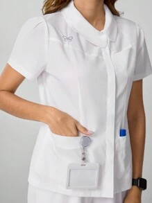 TaskEZ Pijama médico de estilo bordado de mariposa con múltiples bolsillos - Blanco - Ver 5