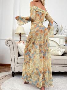 Dream Adore Váy ngủ hở vai in họa tiết hoa 3D ôm vừa vặn - Màu vàng - Xem 4