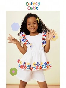 SHEIN Cutesy Cutie 2pcs Young Girl Set: Ditsy Floral Ruffle Trim Blouse And Loose Shorts - Multicolor - View 1