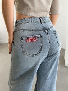 RueChic Plus High Waist Patch Detailed Wideleg Jean - Medium Wash - View 5