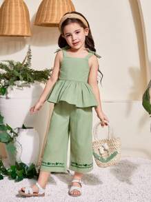SHEIN Leap Crew Set de 2 piezas para niñas jóvenes que incluye top con tirantes y dobladillo A y pantalones anchos casuales bordados. Adecuado para uso diario de niñas, festivales, eventos familiares y ocasiones especiales, regreso a casa, primavera y verano, perfecto para vacaciones. - Verde - Ver 1