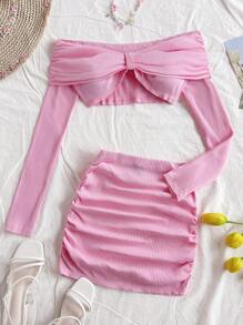 Soleia 2 件套女士节日粉色针织纹理蝴蝶结露肩上衣和松紧腰部褶皱 A 字迷你裙、婚礼套装、情人节、女士度假装、粉色套装、狂欢节、女士生日装 - 粉色 - 查看 1