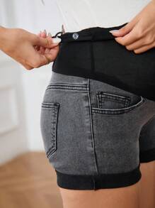 SHEIN Adjustable Waist Rolled Hem Casual Versatile Maternity Denim Shorts