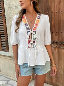 SHEIN Unity French Elegant Solid Color Woven V-Neck Puff Sleeve Embroidery Splice Design Ladies Shirt, New Summer Collection - White - View 4