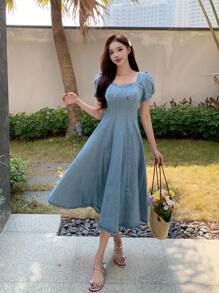 DAZY 女士方领短款泡泡袖牛仔连衣裙 - 淺色水洗藍 - 查看 5