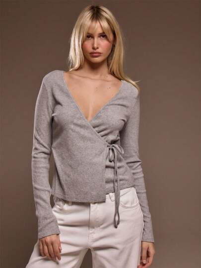 MUSERA Top cruzado con lazo de bailarina de punto acanalado para un look romántico y lindo para el domingo, aeropuerto, vacaciones, otoño, regreso a clases, otoño, invierno, Navidad