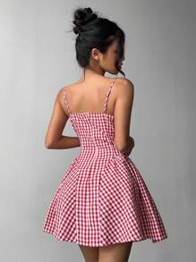 Aloruh Women's Minimalist Casual Everyday Camisole - Red and White - View 2