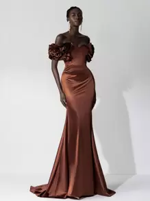 Elitara Elegant And Luxurious Off Shoulder 3D Floral Ruffles Mermaid Fitted Dress With Train, Wedding Guest Dress, Suitable For Wedding, Party, Vacation, Prom, Formal Occasion, Evening Dress,Gown