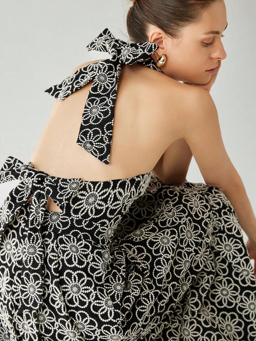 Aveloria Modichic Contrast Color Floral Daisy Embroidered Deep V Neck Tie Front Backless Dress, Elegant Vacation Style With Luxurious Design Feel - Black and White - View 1