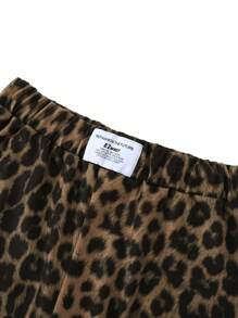 SHEIN Girlism Pantaloni comodi e casual da ragazza in maglia con stampa leopardata, grafiche e dettaglio logo in vita - nero - Visualizzare 5