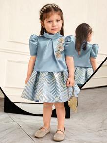 SHEIN 2 件套女婴套装：可爱领口贴花衬衫和提花裙 - 藍色 - 查看 7