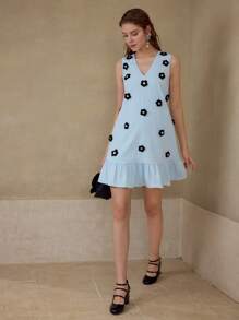 MOTF 立体花卉荷叶边下摆连衣裙 - 藍色 - 查看 1