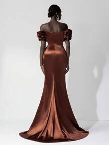 Elitara Elegant And Luxurious Off Shoulder 3D Floral Ruffles Mermaid Fitted Dress With Train, Wedding Guest Dress, Suitable For Wedding, Party, Vacation, Prom, Formal Occasion, Evening Dress,Gown