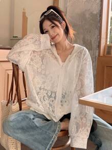 DAZY Women's Loose Fit Hooded Thin Jacket With Paisley Flower Print