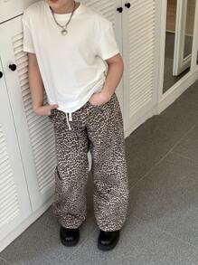 Denimly Tween 女童休闲日常都市街头风格 2 件套：宽松白色短袖 T 恤和抽绳腰部豹纹牛仔阔腿裤 - 白色 - 查看 6