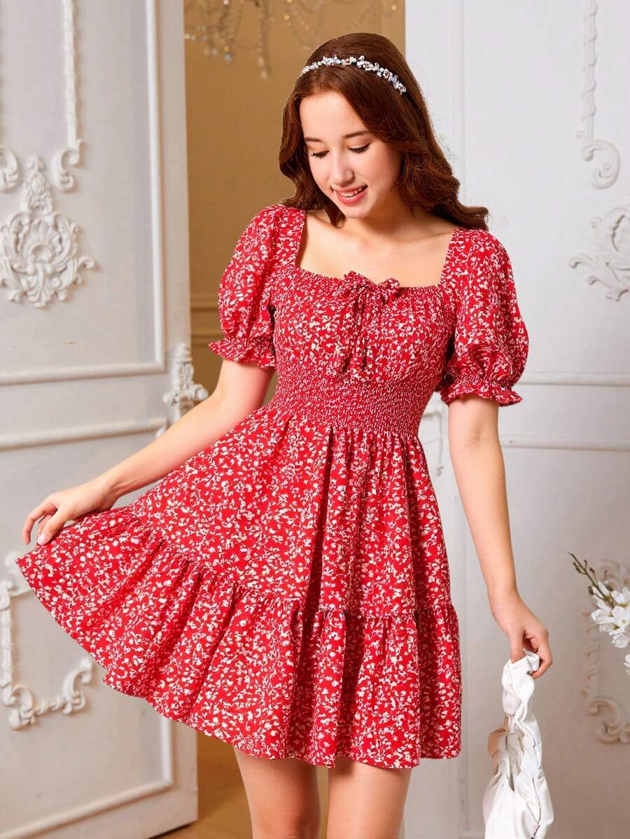 SHEIN Leap Crew Vestido de línea A con mangas abullonadas y sin tirantes con estampado floral pequeño para adolescentes, primavera/verano - Rojo - Ver 1