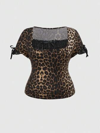 T-shirt femme 2-en-1 style ballet avec impression léopard, col carré, appliqués en dentelle et manches bouffantes